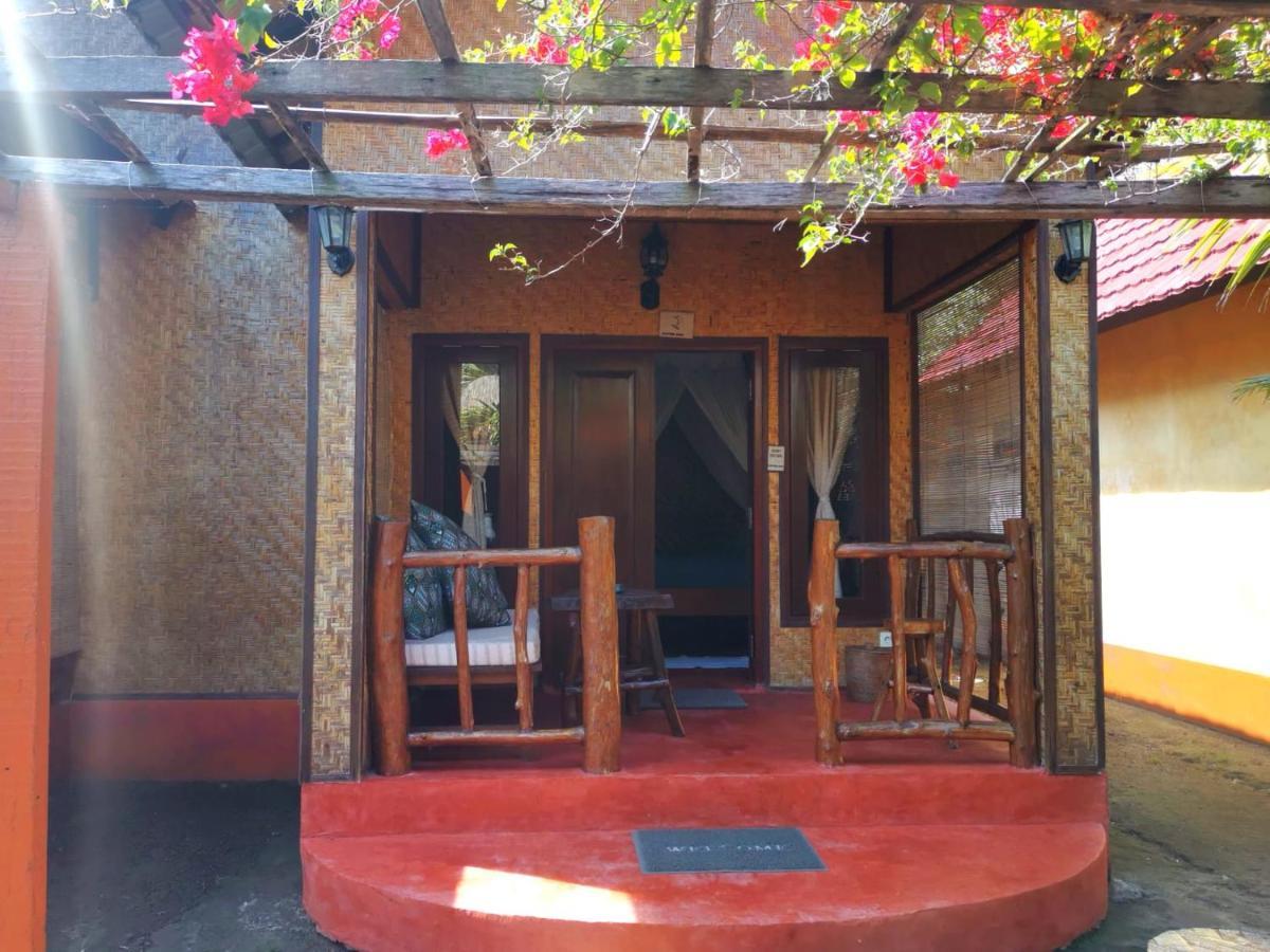 Kampung Meno Bungalows กิลิเมโน ห้อง รูปภาพ