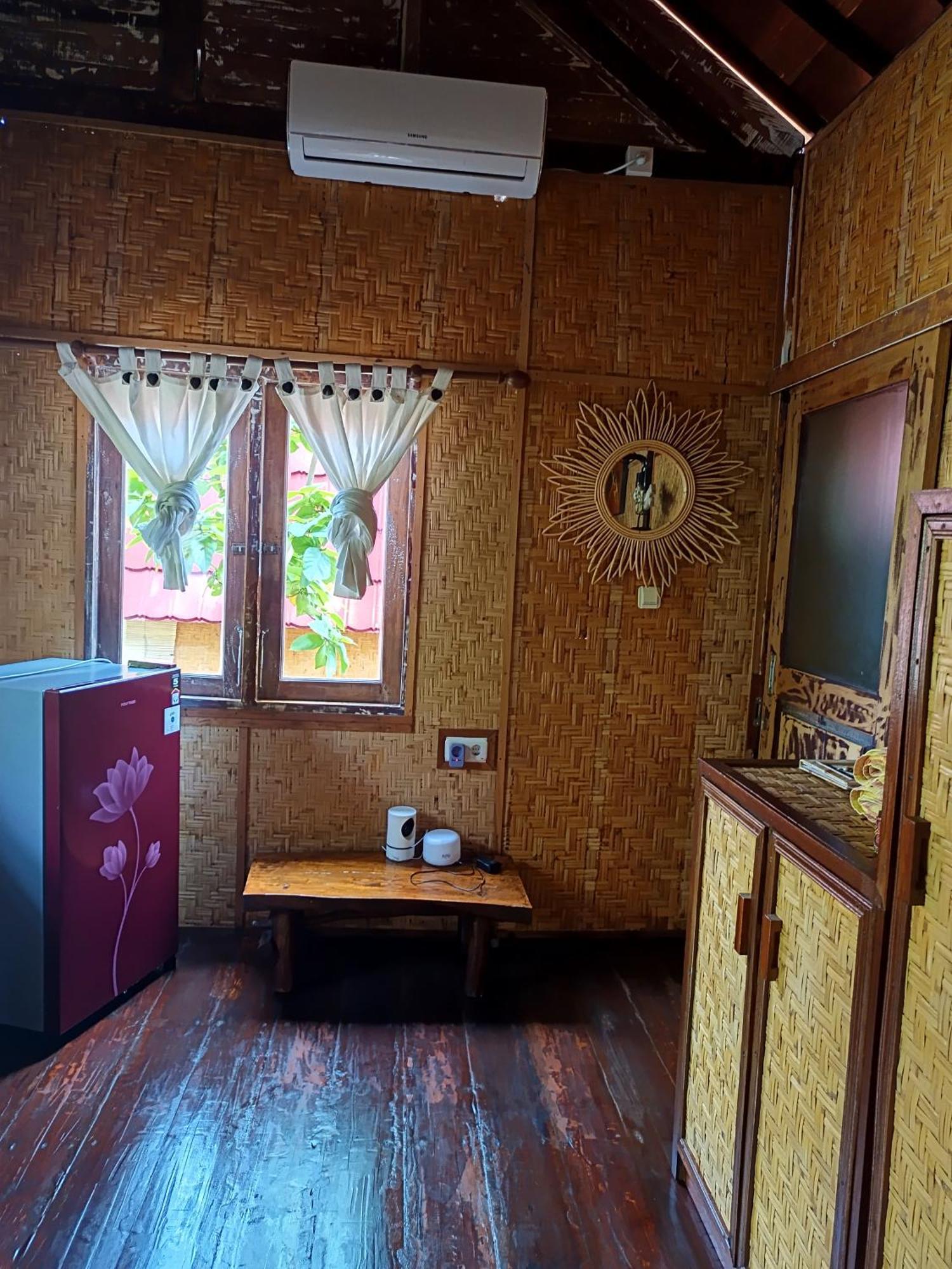 Kampung Meno Bungalows กิลิเมโน ภายนอก รูปภาพ