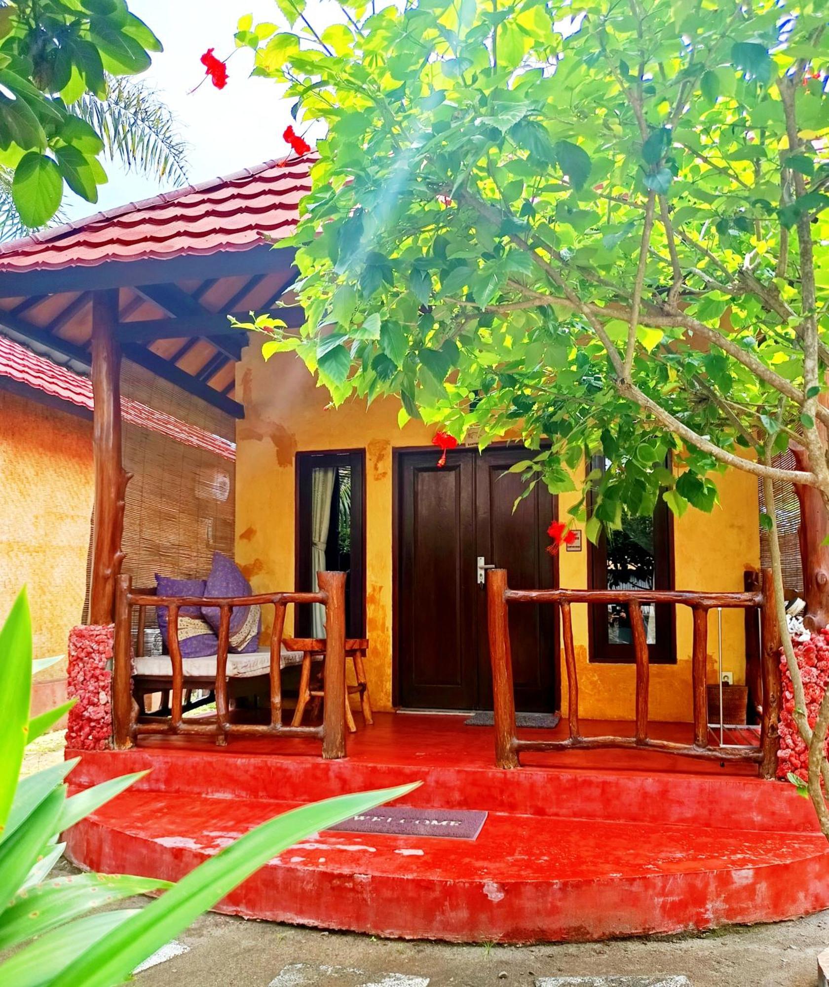Kampung Meno Bungalows กิลิเมโน ภายนอก รูปภาพ